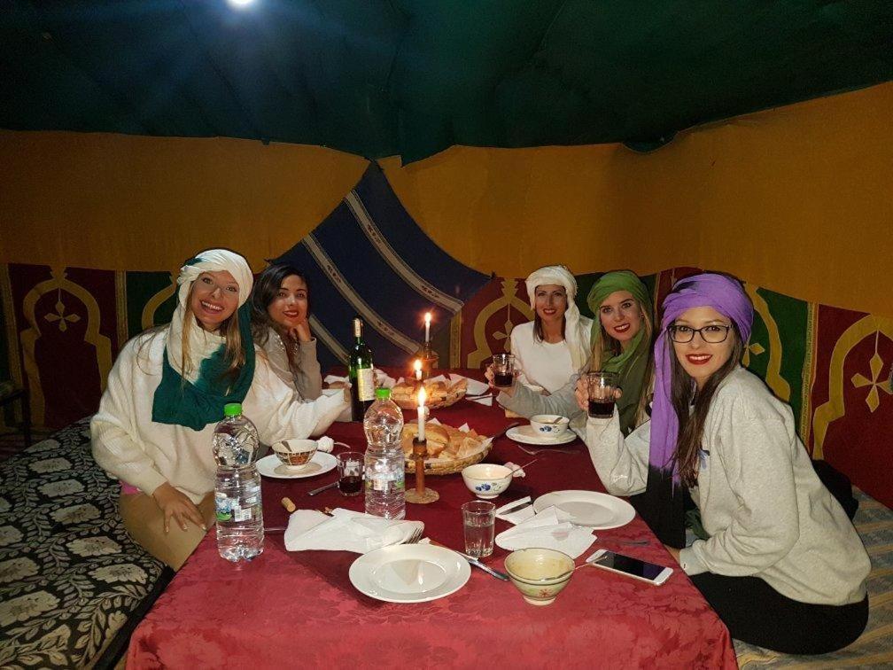 Merzouga Paradise Luxury Camp Extérieur photo